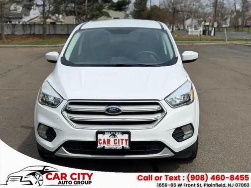White 2019 Ford Escape SE