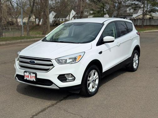 White 2019 Ford Escape SE