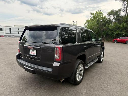 2015 GMC Yukon SLT