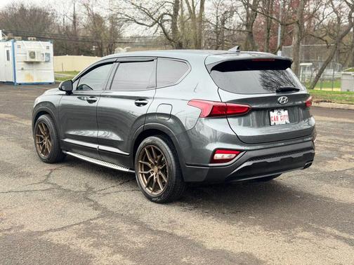 Rainforest 2019 Hyundai SANTA FE SEL 2.4