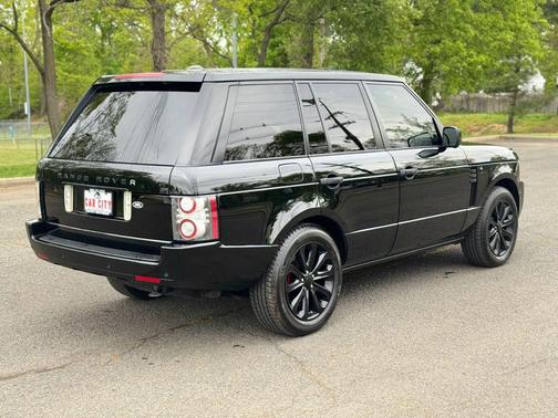 Santorini Black 2011 Land Rover Range Rover HSE