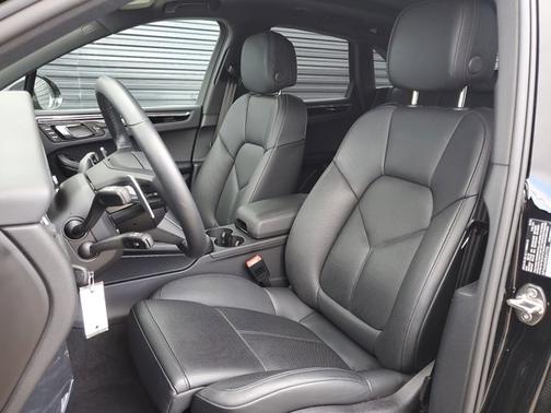 2024 Porsche Macan