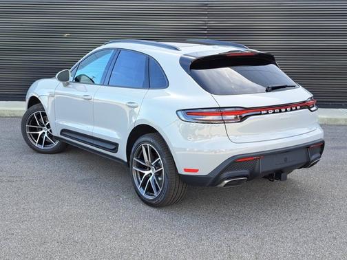 2026 Porsche Macan