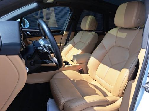 2018 Porsche Macan S