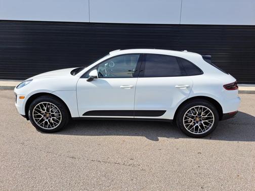 2018 Porsche Macan S