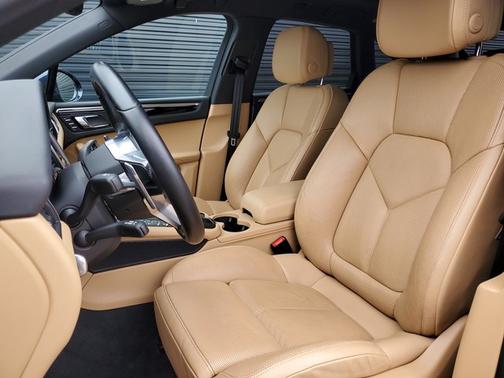 2018 Porsche Macan Base