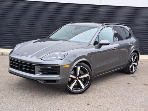 2024 Porsche Cayenne