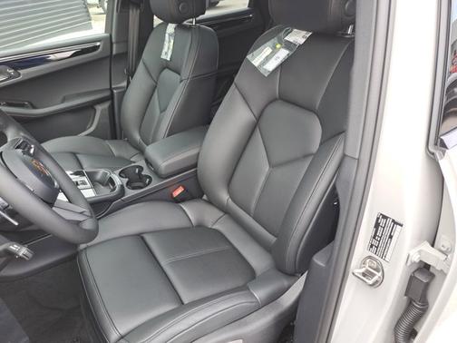 Chalk 2026 Porsche Macan S