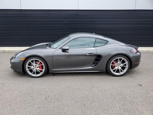 2021 Porsche 718 Cayman S