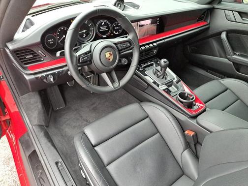 2024 Porsche 911 Carrera T