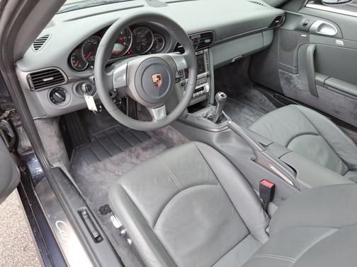 2005 Porsche 911 Carrera