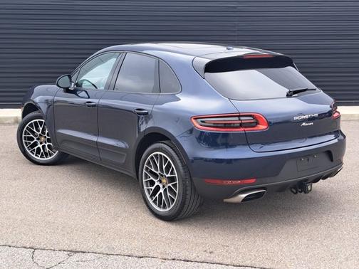 2018 Porsche Macan Base