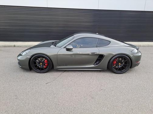2021 Porsche 718 Cayman GTS 4.0