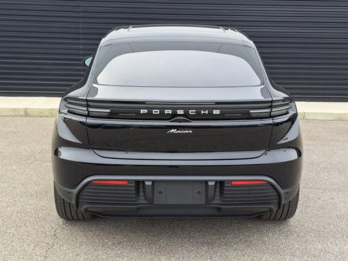 2026 Porsche Macan Electric