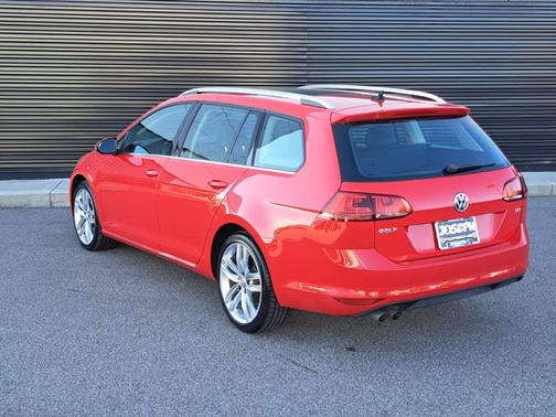 2015 Volkswagen Golf SportWagen TDI SEL