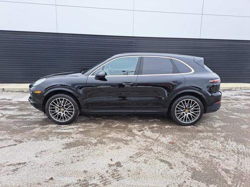 2021 Porsche Cayenne 