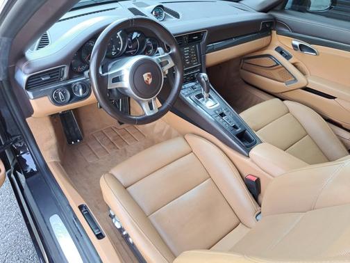 2015 Porsche 911 Turbo S