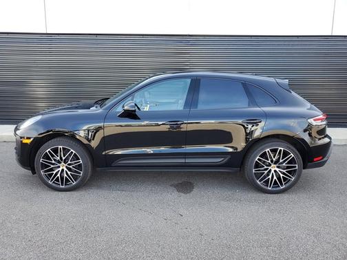 2025 Porsche Macan T