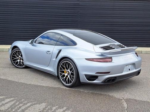2014 Porsche 911 Turbo S