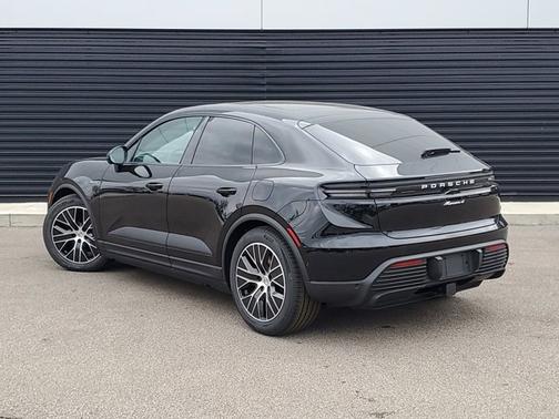 2025 Porsche Macan Electric Electric 4