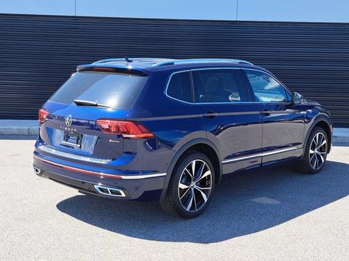 2024 Volkswagen Tiguan SEL R-Line