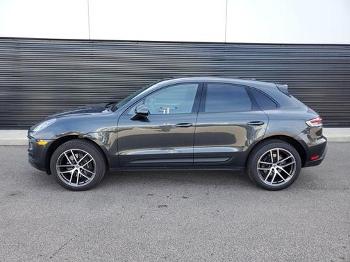 2025 Porsche Macan