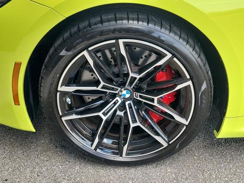 Sao Paulo Yellow 2026 BMW M2