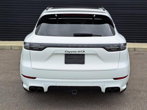 2021 Porsche Cayenne GTS