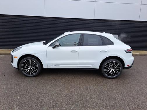 2026 Porsche Macan T