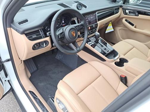 2026 Porsche Macan T