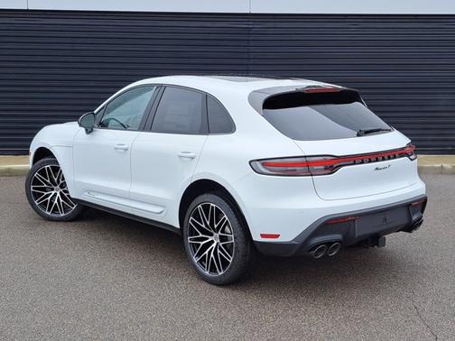2026 Porsche Macan T