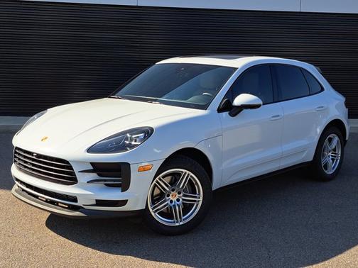 2021 Porsche Macan 