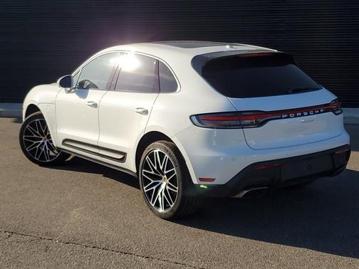 2024 Porsche Macan