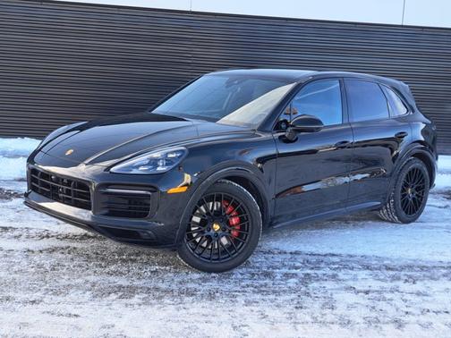 2021 Porsche Cayenne GTS