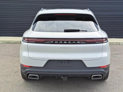 2026 Porsche Cayenne E-Hybrid