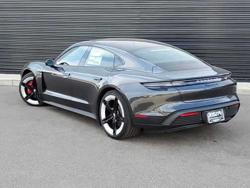 2025 Porsche Taycan 4S