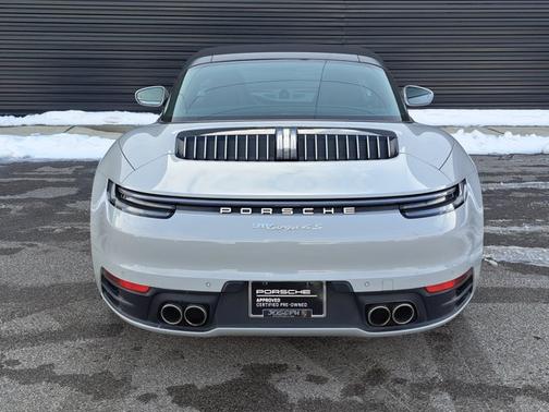 2022 Porsche 911 4S