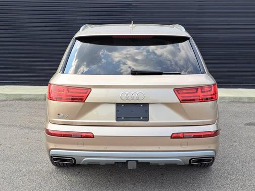 2019 Audi Q7 3.0T Premium Plus