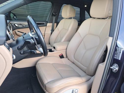 2021 Porsche Macan S