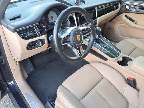 2021 Porsche Macan S