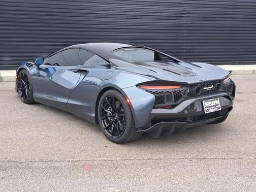 2024 McLaren Artura TechLux