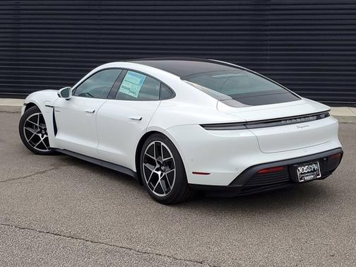 2025 Porsche Taycan