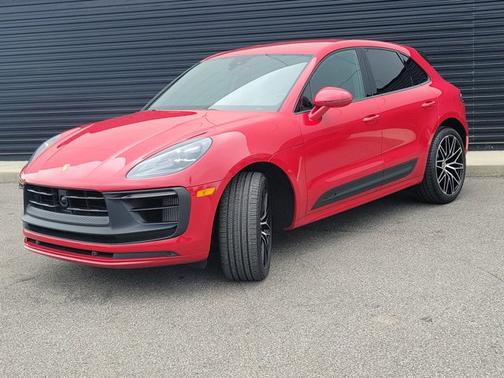 Carmine Red 2024 Porsche Macan GTS