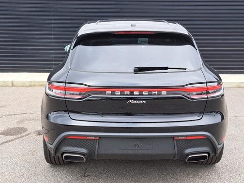2025 Porsche Macan