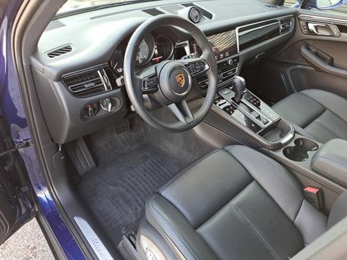 2024 Porsche Macan S