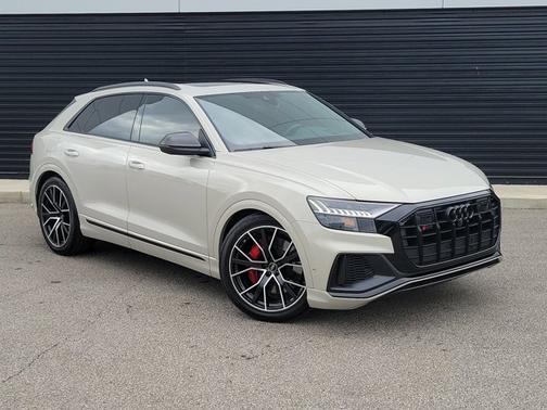 Vicuna Beige Metallic 2022 Audi SQ8 Prestige