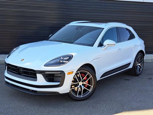 2024 Porsche Macan S
