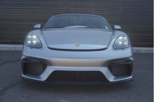 Photo 2 of 28 of 2022 Porsche 718 Spyder 2DR SPYDER