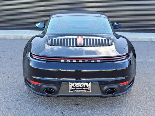 2022 Porsche 911 4S