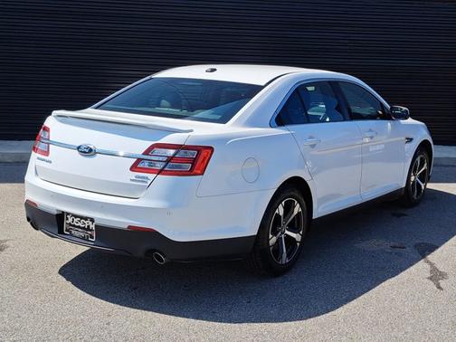 2013 Ford Taurus SEL